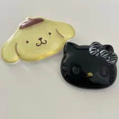 ハローキティ ポムポムプリン ぷっくりったい　バッジ 2個セットサンリオ