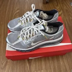 NIKE AIR MAX 2013