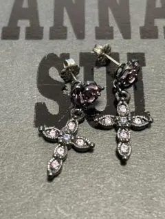 ANNA SUI 薔薇 クロスモチーフ 2wayピアス