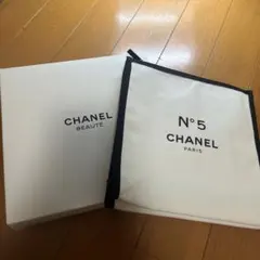 CHANEL N°5　ノベルティポーチ