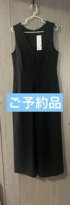 新品未使用　UNIQLO ジャンプスーツ　M
