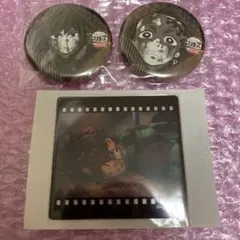 鬼滅の刃　ダイニング4期　お楽しみくじ　炭治郎　義勇　クリアカード　缶バッジ