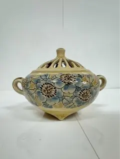 出雲焼 雲楽作 香炉 獅子摘 透かし蓋 双耳 三足香炉 箱付 2025年最新】三足香炉の人気アイテム - メルカリ