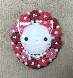 猫ブローチ ハンドメイド
