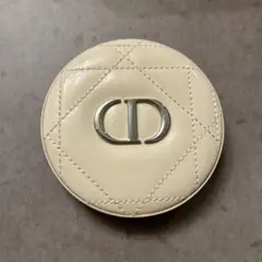 ディオール スキンフォーエヴァー クチュール ルミナイザー 03