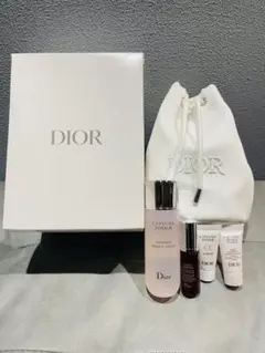 Dior カプチュールトータル ポーチ付き トライアルセット