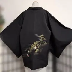 黒羽織　童柄　正絹　手縫い　未使用品　 丈75 裄62しつけ付
