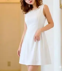 【新品未使用品】Dazzyホワイト Aライン ドレスS Mサイズ