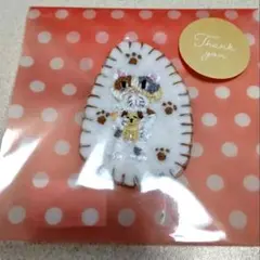 刺繍ブローチ ねこ 猫 ネコ ハンドメイド
