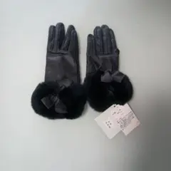 キャセリーニ黒いレザー手袋 羊毛・ラビット毛皮付き
