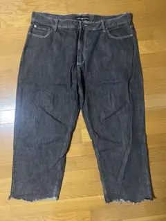 【最終値下】B BOY ワイド　デニム　オーバーサイズ極太 W46 バギー　刺繍