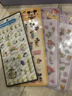 ディズニー　ぷくぷくシール4枚セット