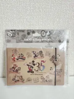 Item thumbnail for item 00547802-ea2b-4ef8-ac05-d843d831be8b