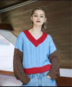 WONEM Vネック ケーブル編みニット 青/赤/茶色