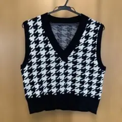 ハウンドトゥース Vネックニットベスト