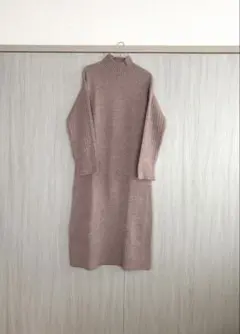 GU ニットワンピ S ハイネック　ロング　長袖
