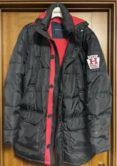 TOMMY HILFIGER ダウンジャケット ブラック/レッド