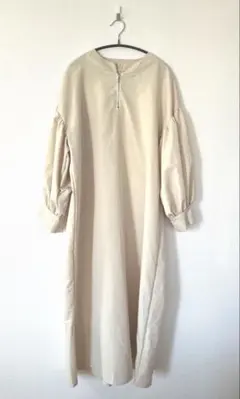 シャツワンピース