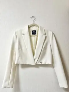 ZARA ホワイト クロップドテーラードジャケット