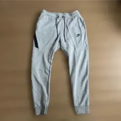 NIKE テックフリース ジョガーパンツ グレーメンズLサイズ ナイキスウェット