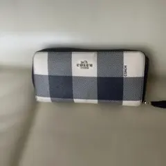 COACH 長財布 ギンガムチェック ラウンドファスナー - メルカリ