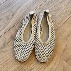 【H&M】メッシュ フラットシューズベージュのサムネイル