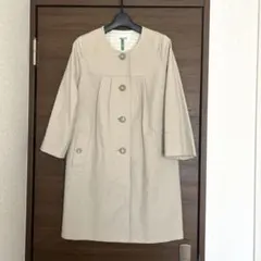 ベージュ スプリングコートのサムネイル