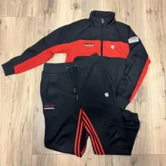 Item thumbnail for item 956c823c-a6ae-4ca5-b695-93574ffeeb42