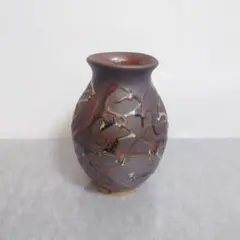 紫色と茶色のマーブル模様の花瓶