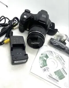 FUJIFILM Finepix S6000 FD　630万画素・CCDコンデジのサムネイル