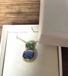 スワロフスキー　ネックレス　Chroma