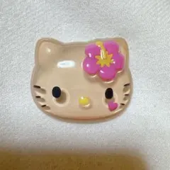 サンリオ　ぷっくりったいバッジ　ハローキティ