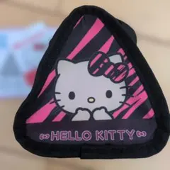 ハローキティ 日焼け　ゼブラピンク　おにぎりポーチ