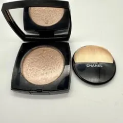 CHANEL プードゥルルミエール　10 アイヴォリーゴールド　8.5g