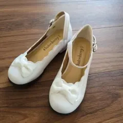 キッズ　ホワイトリボン付きフォーマルシューズ　18cm