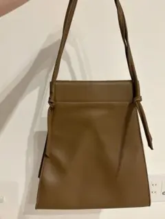 LADYMADE ショルダーバッグ ブラウンのサムネイル