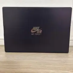 【新品・箱タグ付】NIKE AIR FORCE 1 ’07 黒×ゴールド