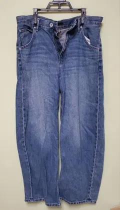 UNIQLO　バギーカーブジーンズ　丈短め　26インチ