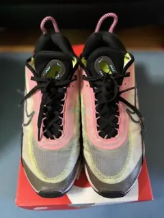 Nike Air Max ブラック ピンク