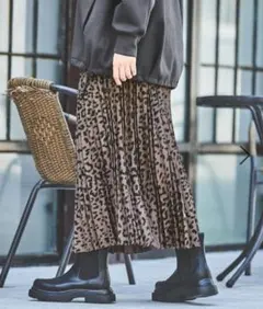 新品☆ニコアンド モカヒョウ柄 L スウェードプリーツスカート☆