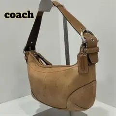 【レザー】COACH　ワンショルダーバッグ アクセサリーポーチ ハーフムーン