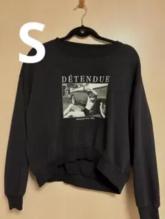 黒 グラフィックプリントトレーナー 裏起毛