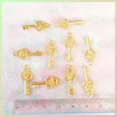 ハンドメイド用パーツ チャーム 鍵 キー