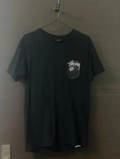 【最安値‼️】Stussy 8ボールデザイン Tシャツ 黒 限定ステッカー付き‼️