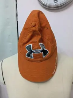 UNDER ARMOUR オレンジキャップ OSFA
