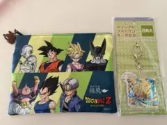 綾鷹ドラゴンボールZ メッシュポーチ＆シール＆フォトインキーホルダー&魔人ブウのサムネイル