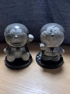 ドラえもん 石製フィギュア 2体セット&タイル２枚セット