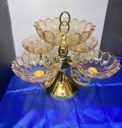 3段フラワーデザイン菓子入れ/フルーツプレート