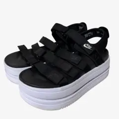 NIKE ブラック サンダル ストラップサンダル