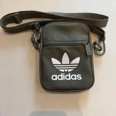 adidas Originals ショルダーバッグ カーキのサムネイル